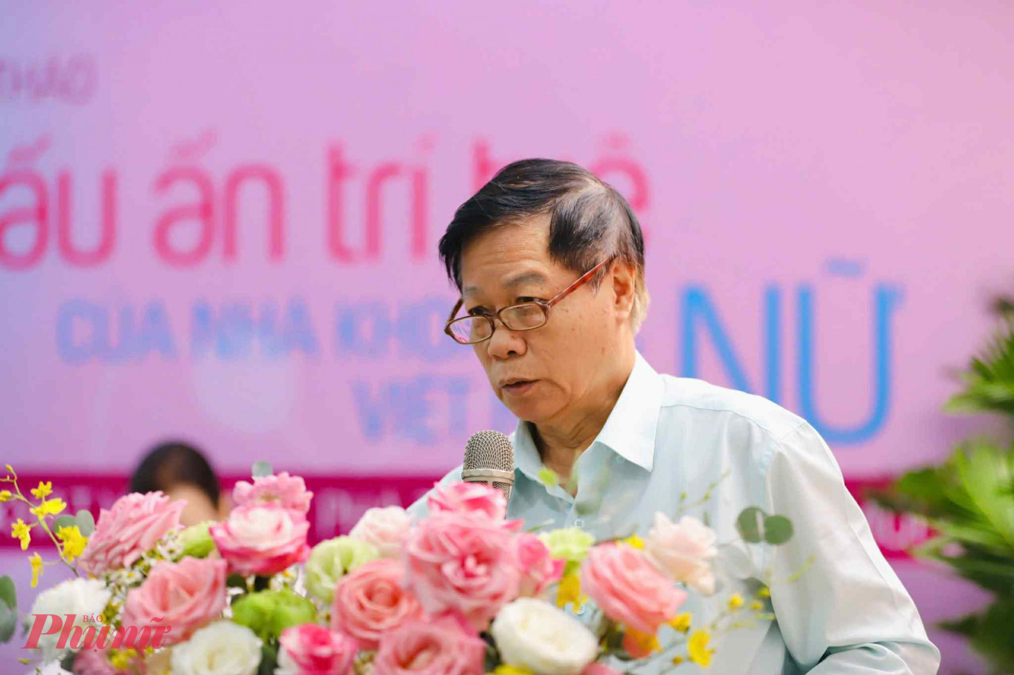 Phó giáo sư, tiến sĩ Nguyễn Minh Hòa - Chuyên gia Xã hội học và Phát triển đô thị. Ảnh: Thành Lâm