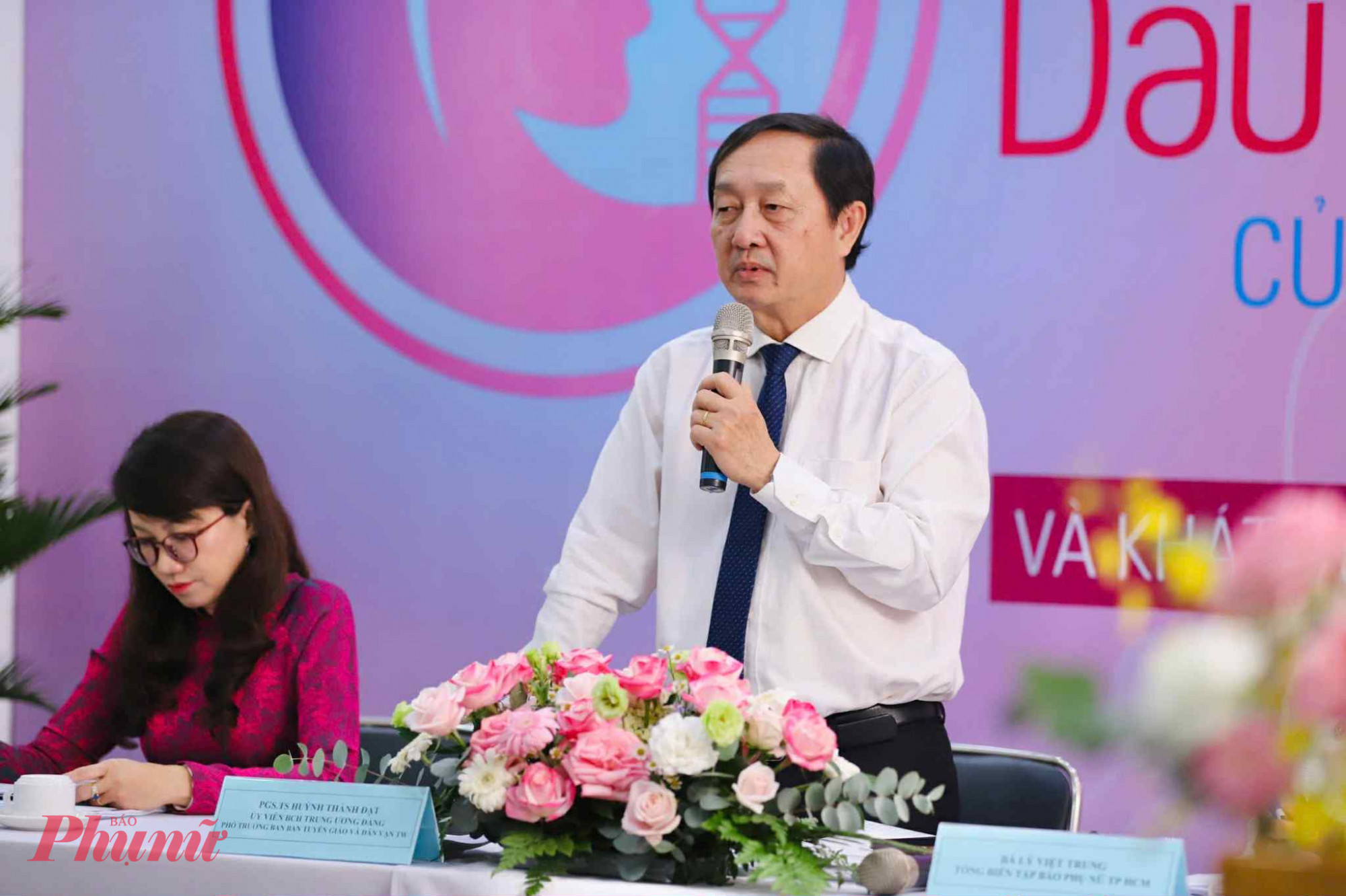 Phó giáo sư, tiến sĩ Huỳnh Thành Đạt – Phó Trưởng ban Tuyên giáo và Dân vận Trung ương. Ảnh: Thành Lâm