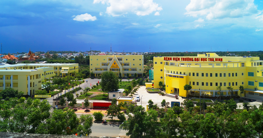 Trường Y Dược cùng với Bệnh viện đại học Trà Vinh;