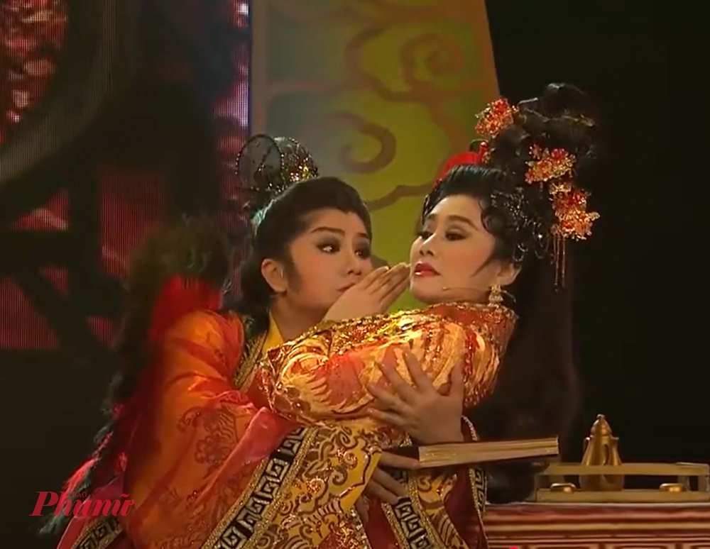 NSƯT Tú Sương và NSND Quế Trân