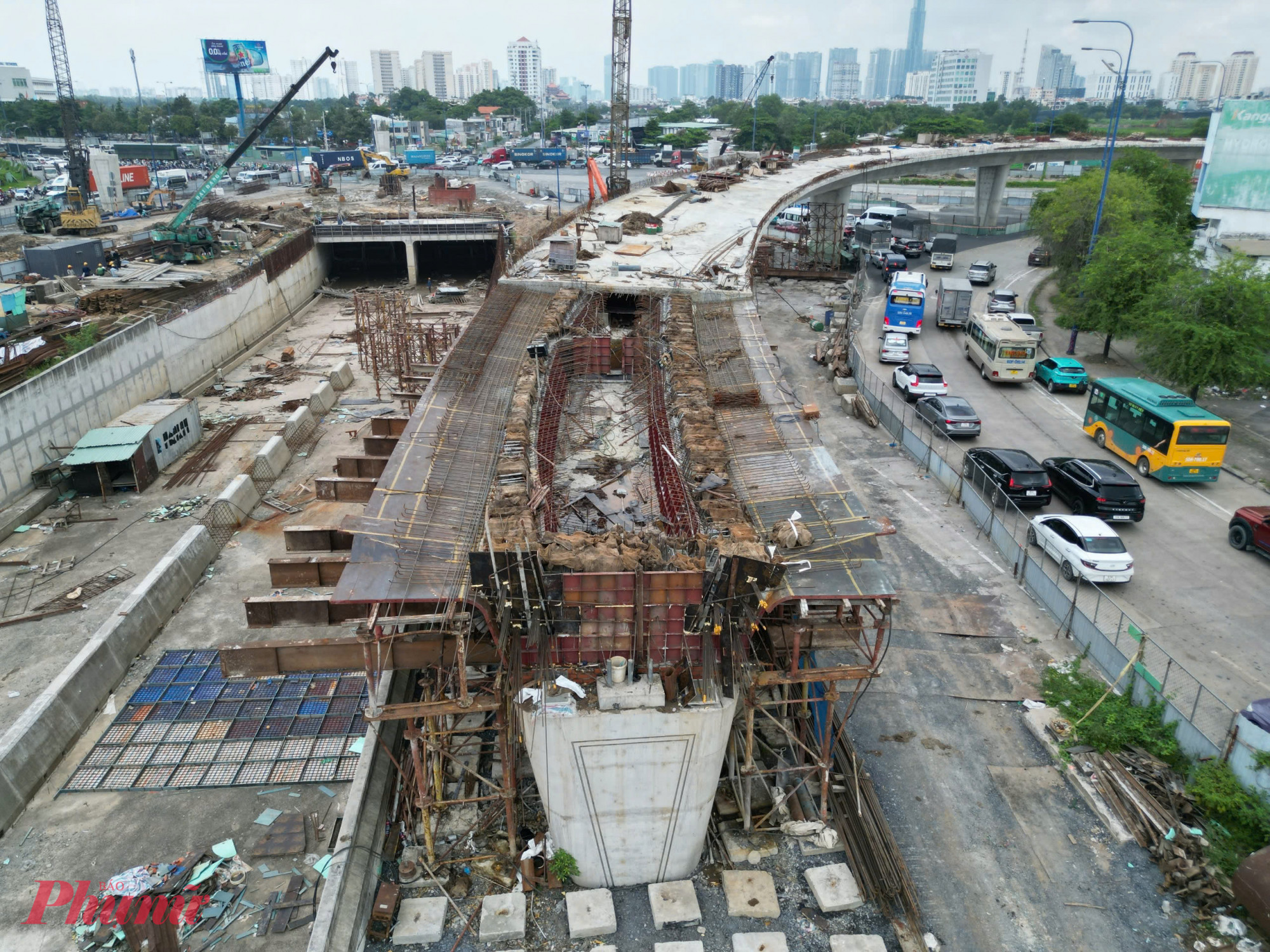 Toàn dự án tút giao An Phú khó có thể hoàn thành vào cuối năm nay theo chỉ đạo của UBND TPHCM. Ảnh Nguyễn Văn