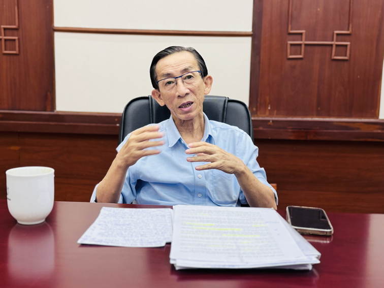 Phó giáo sư, tiến sĩ Trần Hoàng Ngân