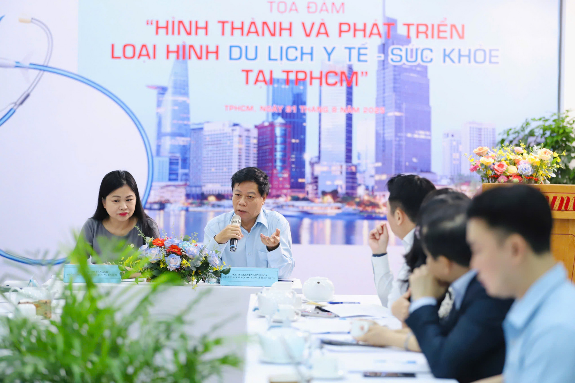 Phát biểu