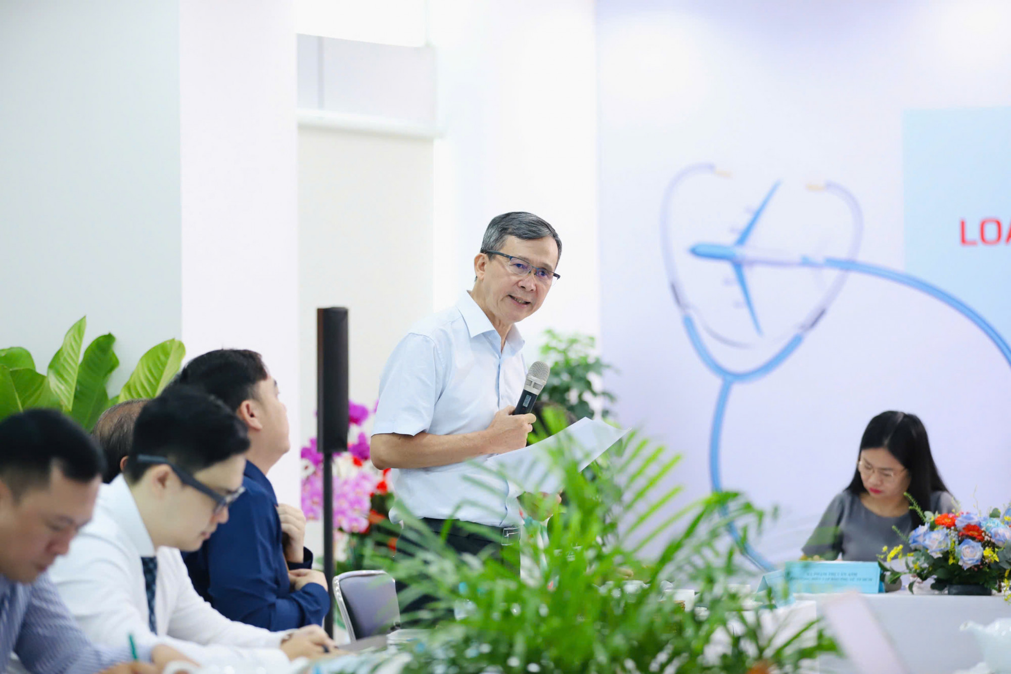 Tiến sĩ Huỳnh Văn Thông - Trưởng bộ môn về Truyền thông Khoa Báo chí, Trường đại học Khoa học Xã hội và Nhân văn (Đại học Quốc gia TPHCM)