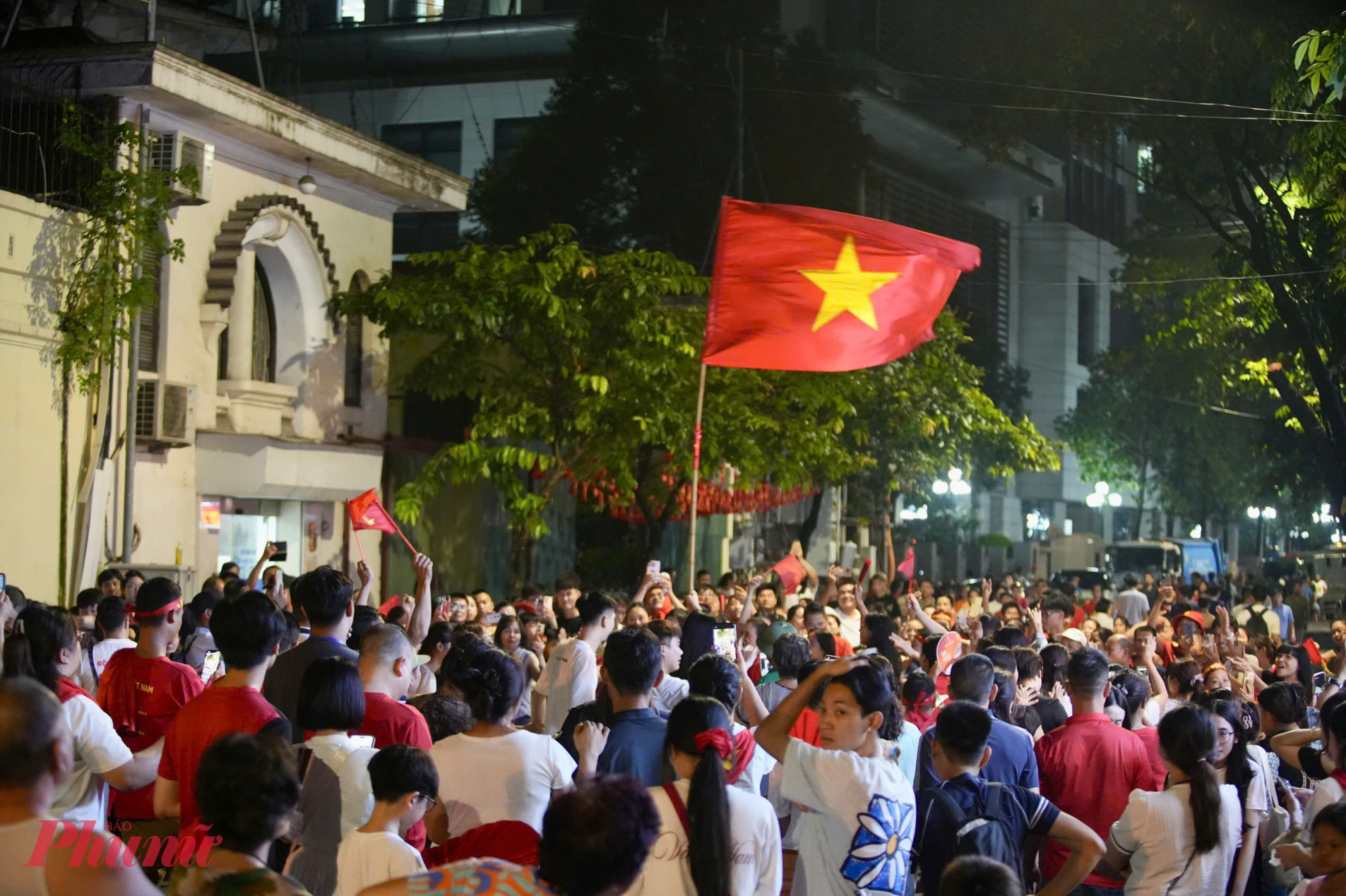 Chỉ còn chưa đầy 10 tiếng nữa, Lễ diễu binh, diễu hành kỷ niệm 80 năm Quốc khánh sẽ chính thức bắt đầu, đánh dấu sự kiện trọng đại được chờ đợi suốt nhiều tháng ngày.