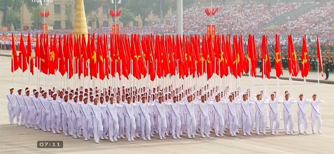 Khối cờ Đảng, cờ Tổ quốc - Nguồn ảnh: VTV