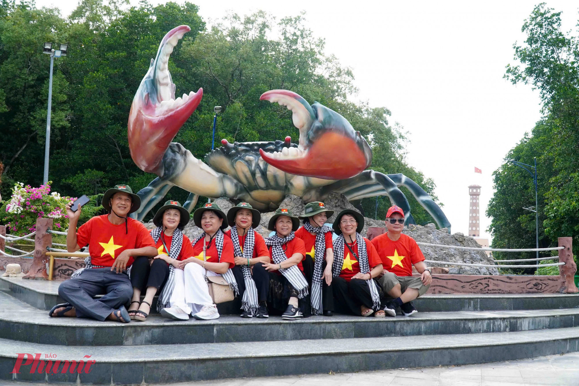 Mũi Cà Mau một trong những điểm thu hút đông khách du lịch của tỉnh Cà Mau - Ảnh Phú Hưuũ