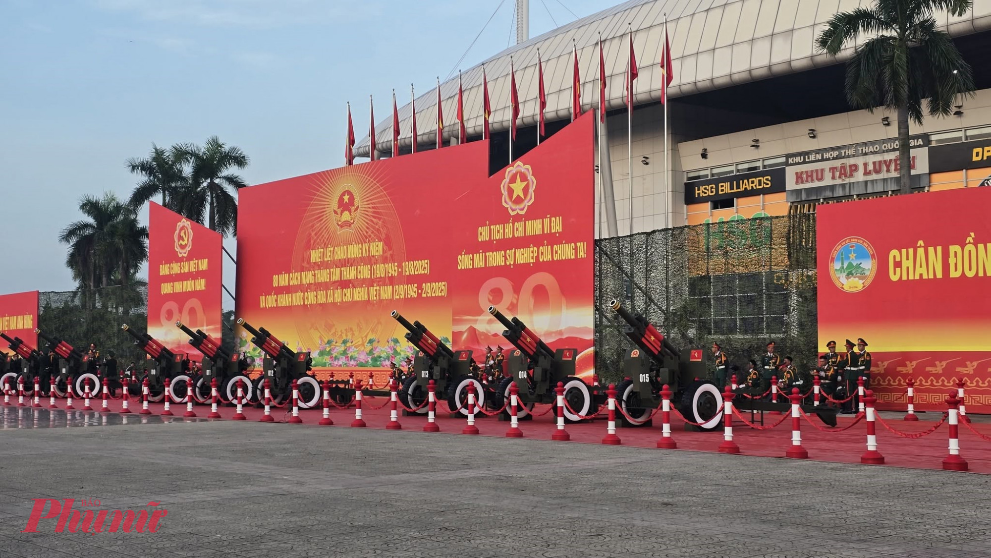 Tại sân vận động Mỹ Đình, 