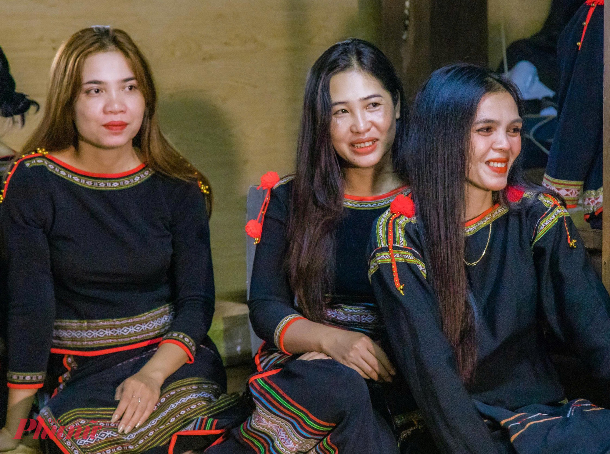 Tết Độc lập đặc biệt của người dân buôn làng ở Đắk Lắk Những cô gái Ê Đê rạng rỡ trong ngày Tết Độc lập