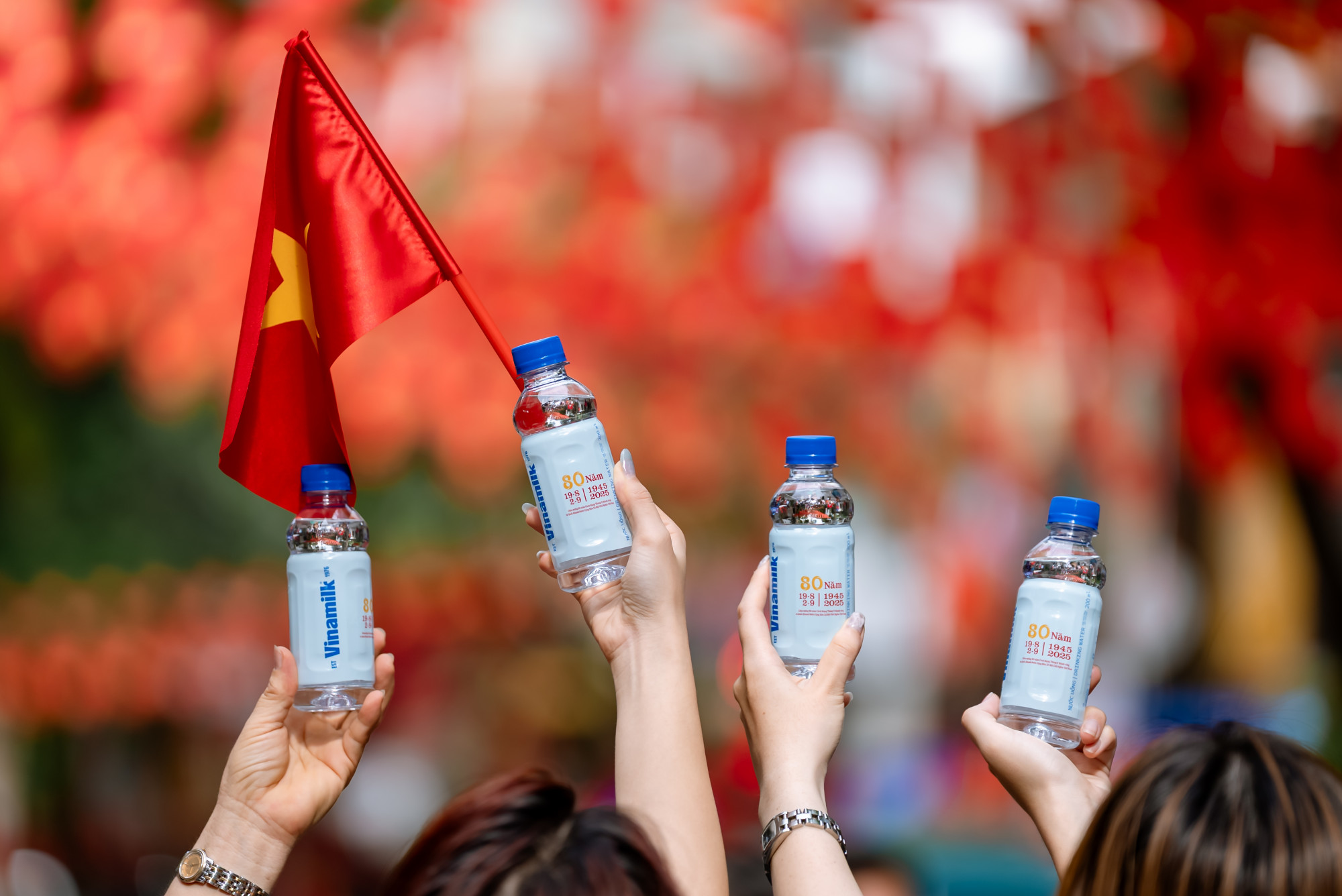 Vinamilk đồng hành cùng triệu trái tim Việt, góp mặt trong từng niềm vui nhỏ của đại lễ lớn - Ảnh: Vi Nam