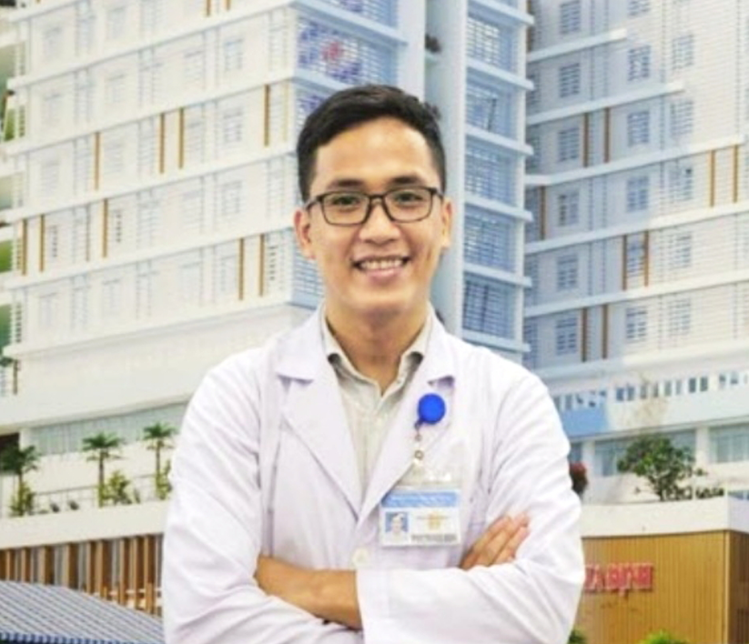 Bác sĩ trẻ tạo bước chuyển mình cho y tế cơ sở Thạc sĩ, bác sĩ Phan Duy Tùng - Bệnh viện Nhân dân Gia Định chủ động đăng ký ra Côn Đảo công tác
