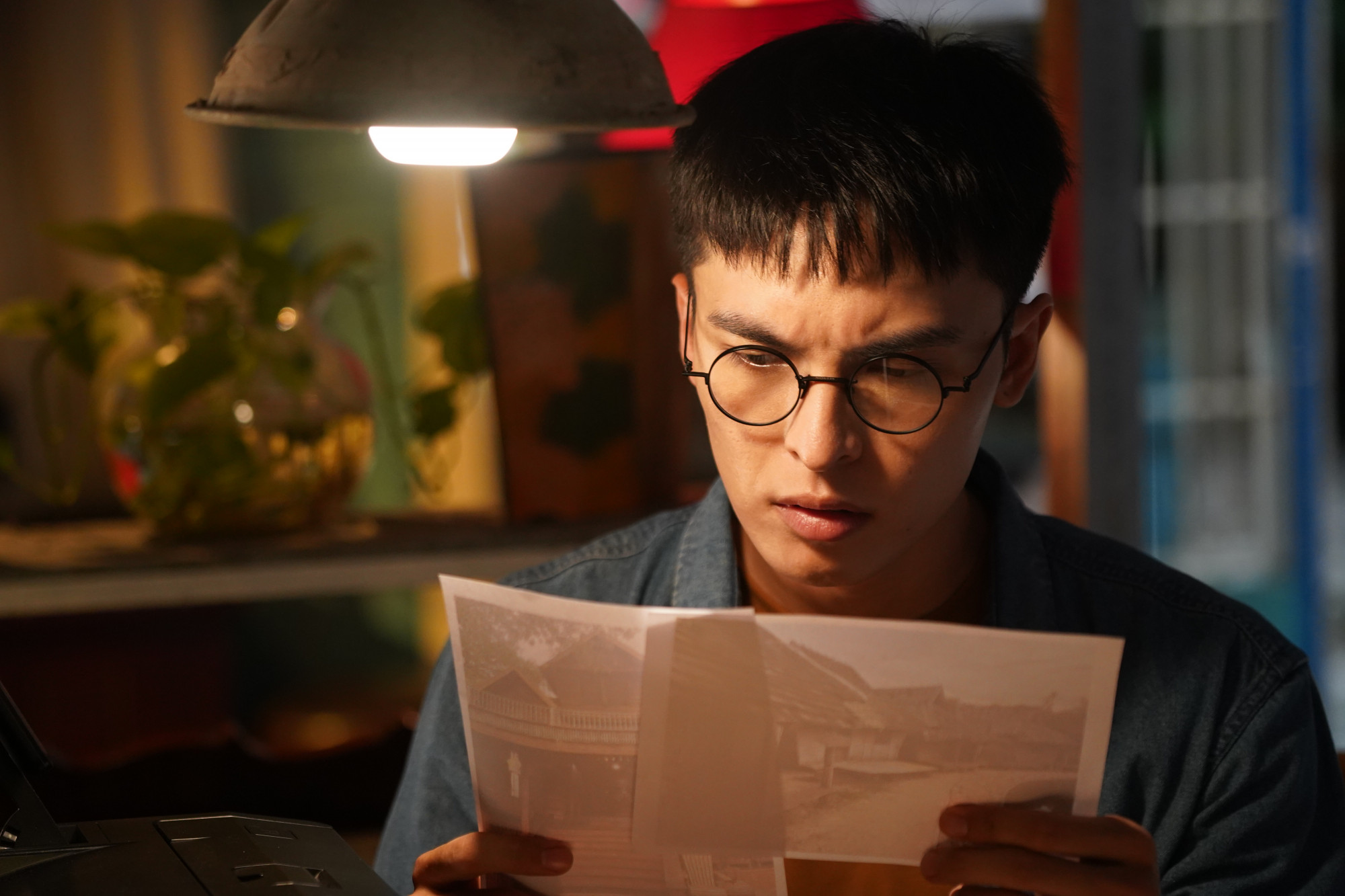 Công Dương diễn tốt nhưng thời lượng nhân vật của anh quá ít (Ảnh; CGV)
