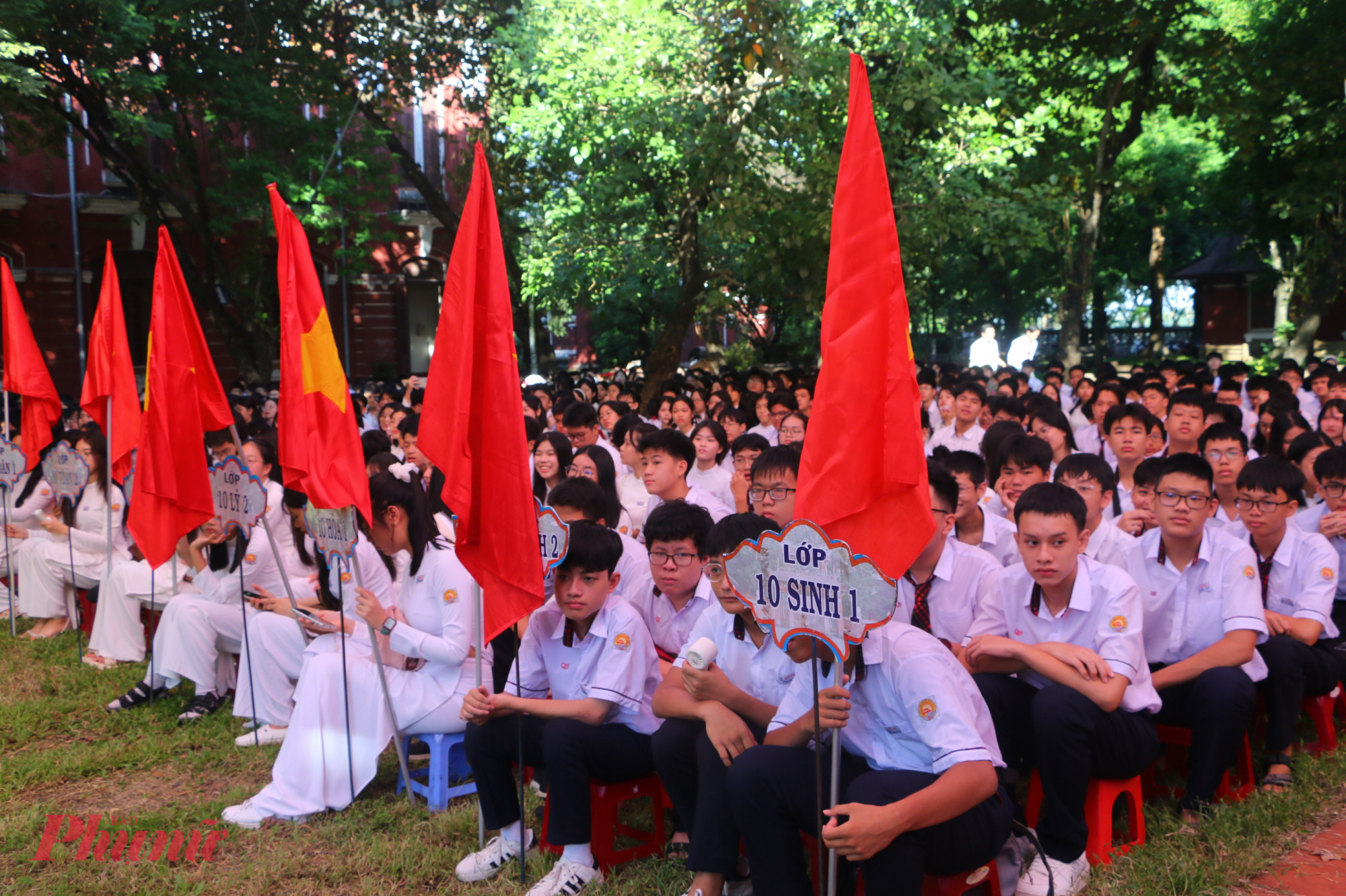 Học sinh trường THPT Quốc học Huế luôn đạt nhiều thành tích cao trong học 