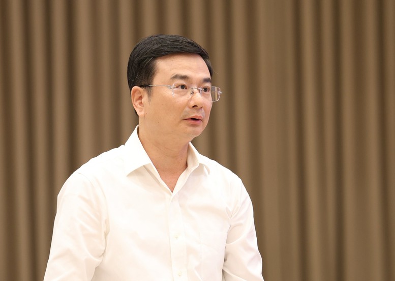 Phó Thống đốc Ngân hàng Nhà nước Phạm Thanh Hà trả lời câu hỏi tại Họp báo Chính thủ. Ảnh: VGP