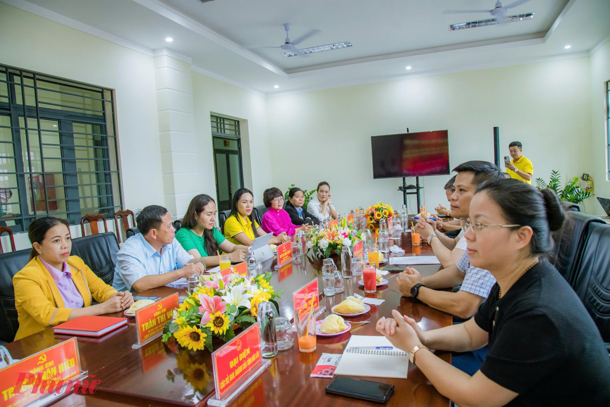 đoàn doanh nghiệp Trung Quốc đã tham quan vùng trồng tại xã Ea Knuếc