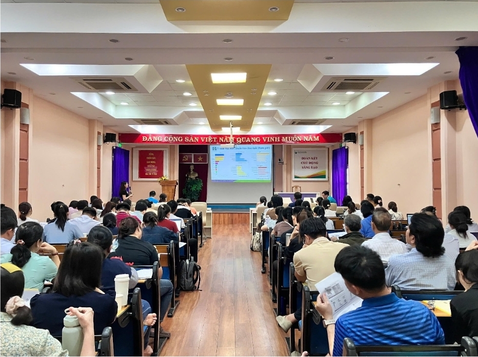 Học viên lớp tập huấn nâng cao năng lực phòng ngừa, sàng lọc và phát hiện sớm ung thư