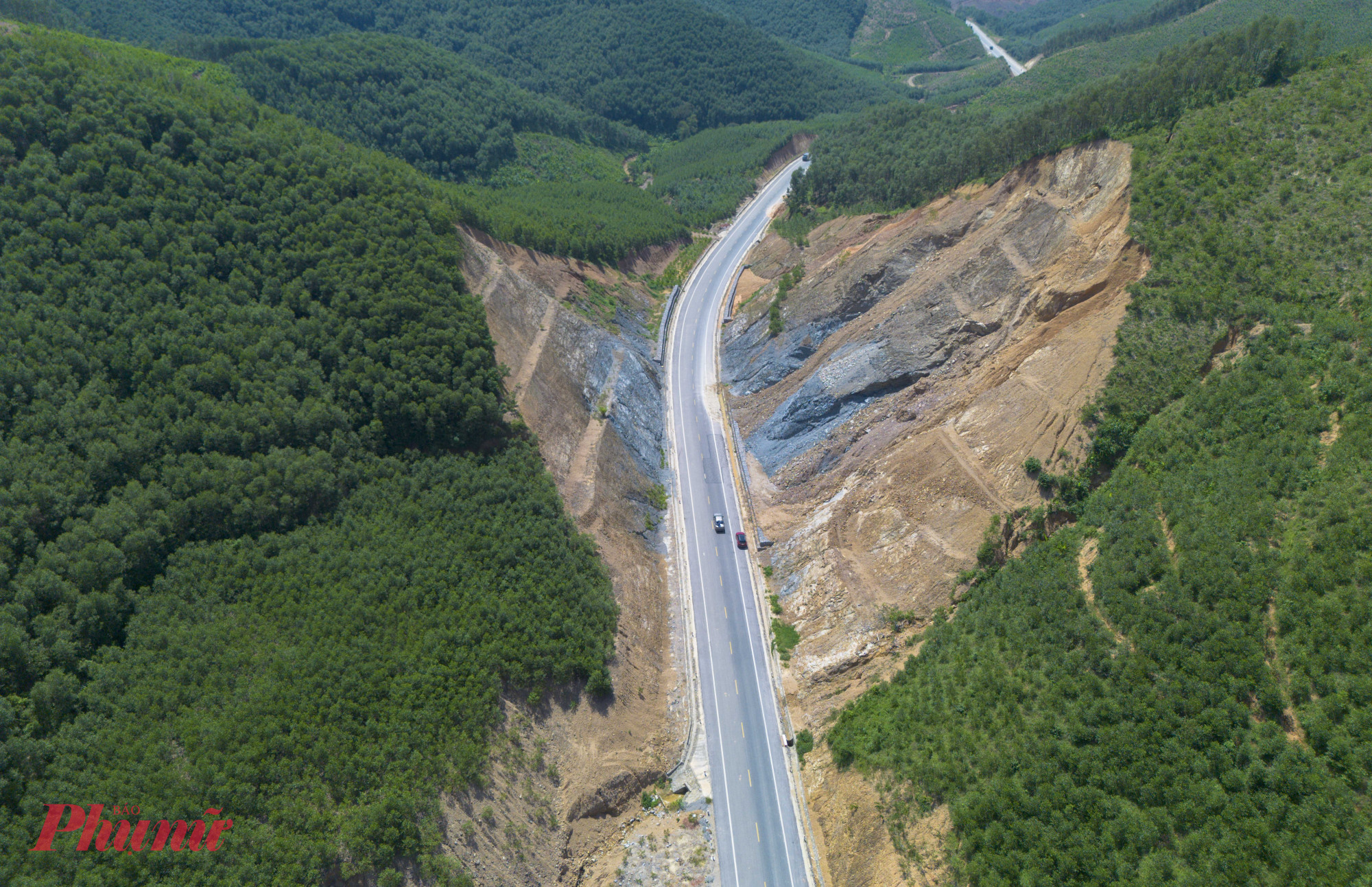 Quốc lộ 7C (còn gọi là đường N5) có chiều dài hơn 63km. Đây được xem là trục đường chính kết nối các vùng kinh tế miền Tây Nghệ An với khu kinh tế Đông Nam, đến cụm cảng quốc tế Cửa Lò. Trong đó, đoạn từ Quốc lộ 7A đến đường mòn Hồ Chí Minh (xã Tân Kỳ, tỉnh Nghệ An) có chiều dài hơn 21km được xem là được đoạn có địa hình phức tạp nhất khi đi qua địa hình đồi núi hiểm trở. 