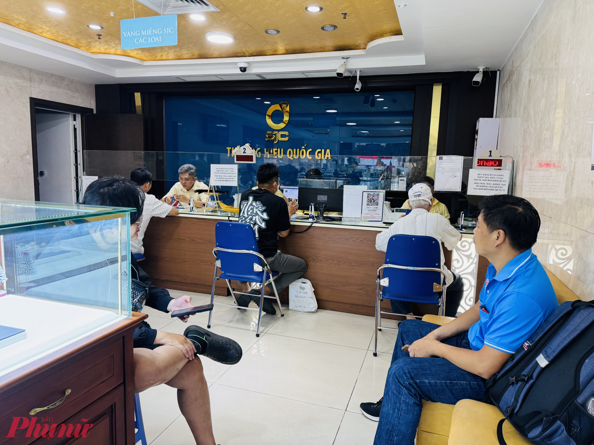 Giá vàng trong nước và thế giới liên tục lập đỉnh lịch sử mới - Ảnh: Thanh Hoa