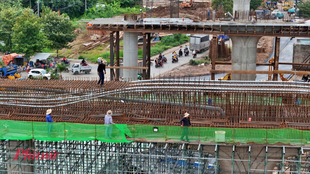 Hiện nay nút giao Tân Vạn đang gặp một số vướng mắc và được Chính phủ chỉ đạo yêu cầu TPHCM khẩn trương nghiên cứu phương án đầu tư hoàn chỉnh nút giao, bảo đảm khai thác hiệu quả, đồng bộ. 