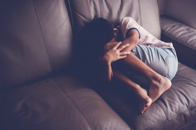 Trẻ cần được bảo vệ an toàn trong chính gia đình mình (ảnh minh họa)