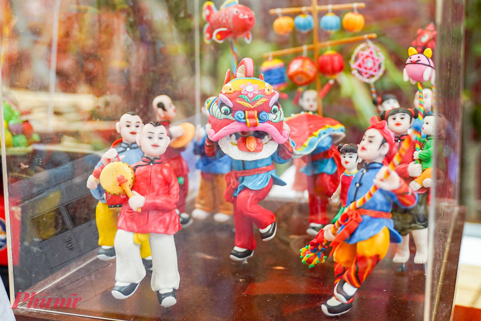 Bộ con giống bột 'Ruớc đèn trung thu' có giá lên đến 5 triệu đồng tại phố Hàng Mã.