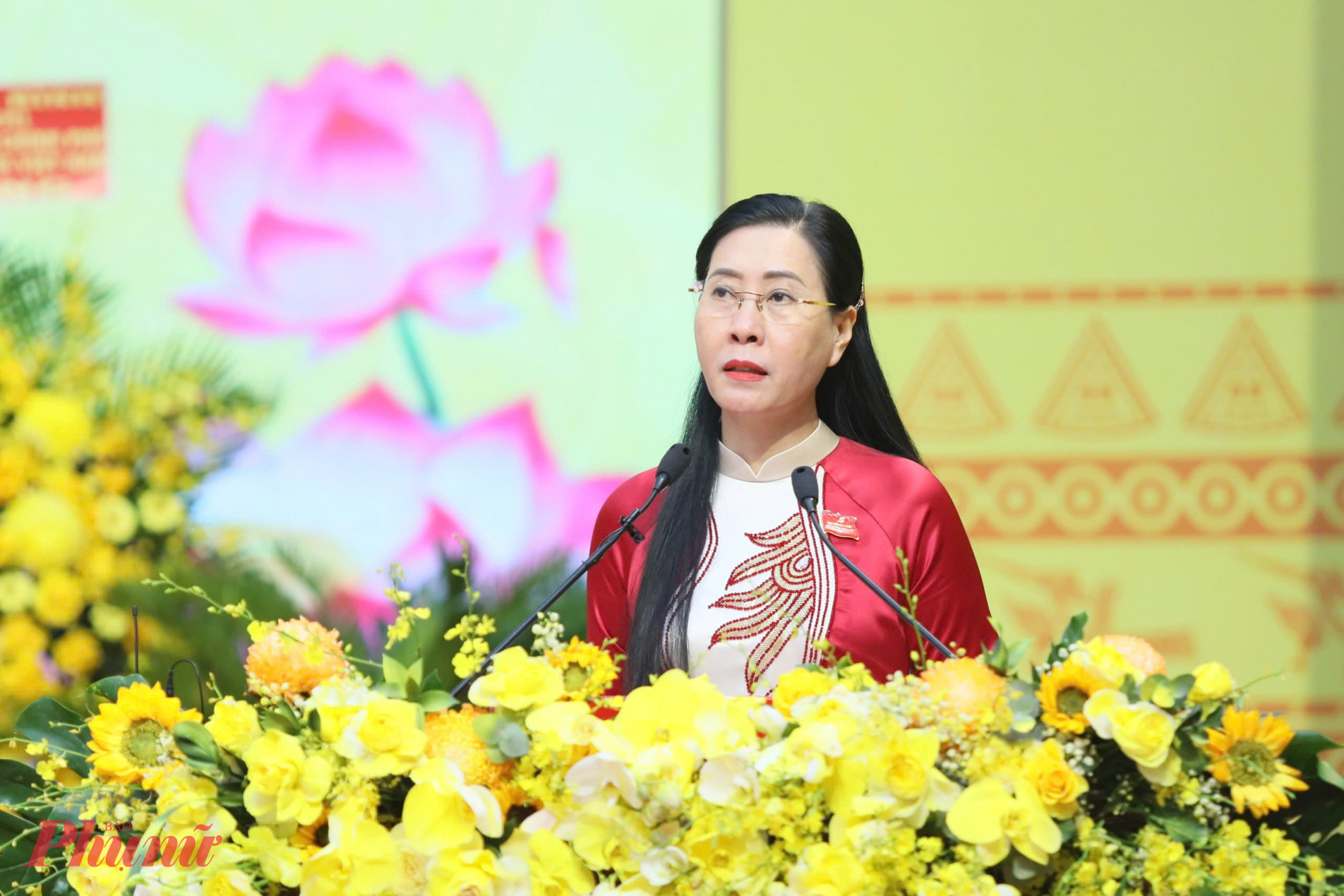 Bà Bùi Thị Quỳnh Vân - Bí thư Tỉnh uỷ Quảng Ngãi - phát biểu tại phiên bế mạc