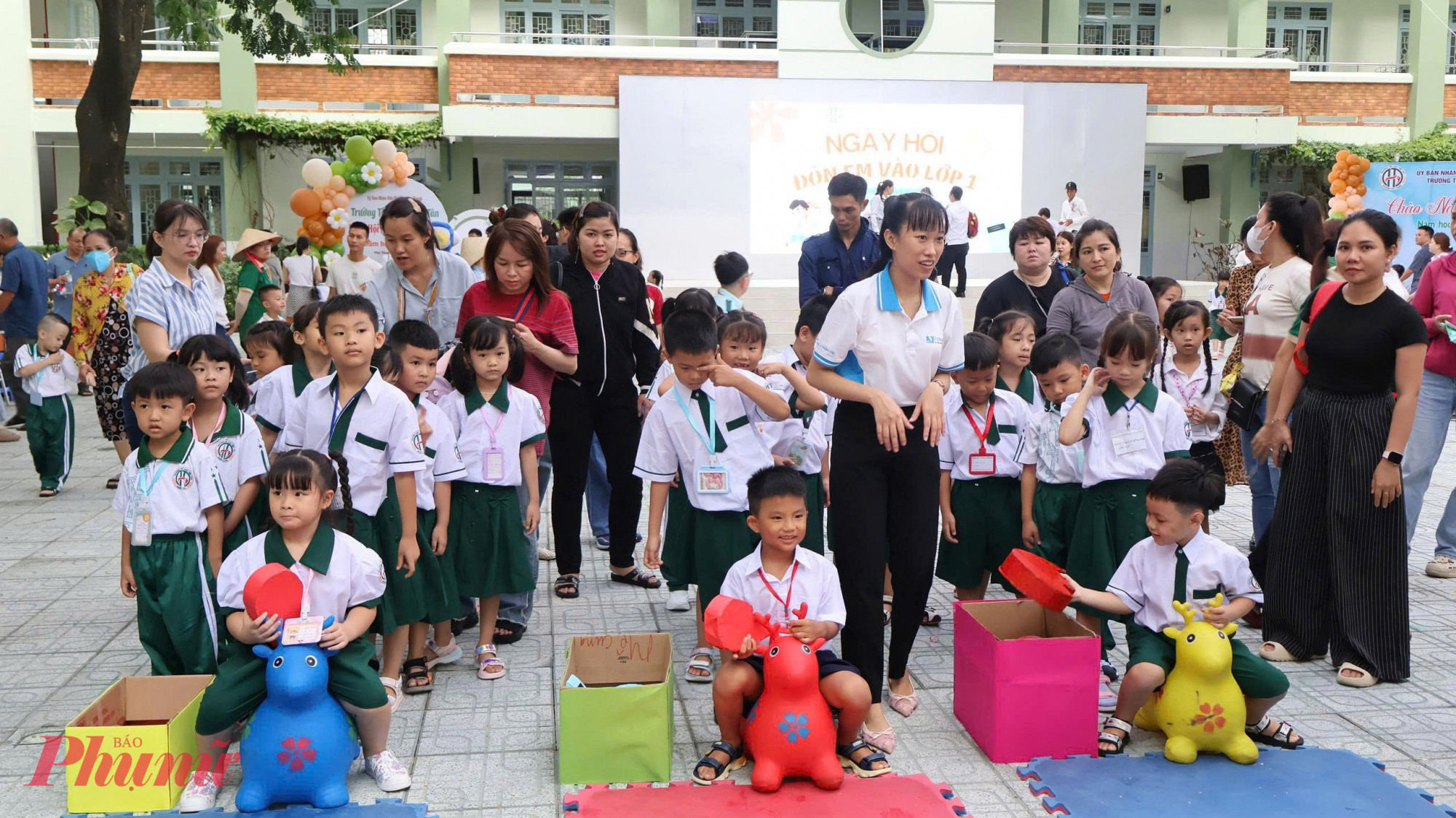 Bỏ Hội đồng trường không phải đi ngược quốc tế, mà là điều chỉnh để phù hợp với thực tiễn, tránh rập khuôn những mô hình vốn xa lạ với điều kiện quản lý giáo dục của nước ta - Ảnh: Trang Thư