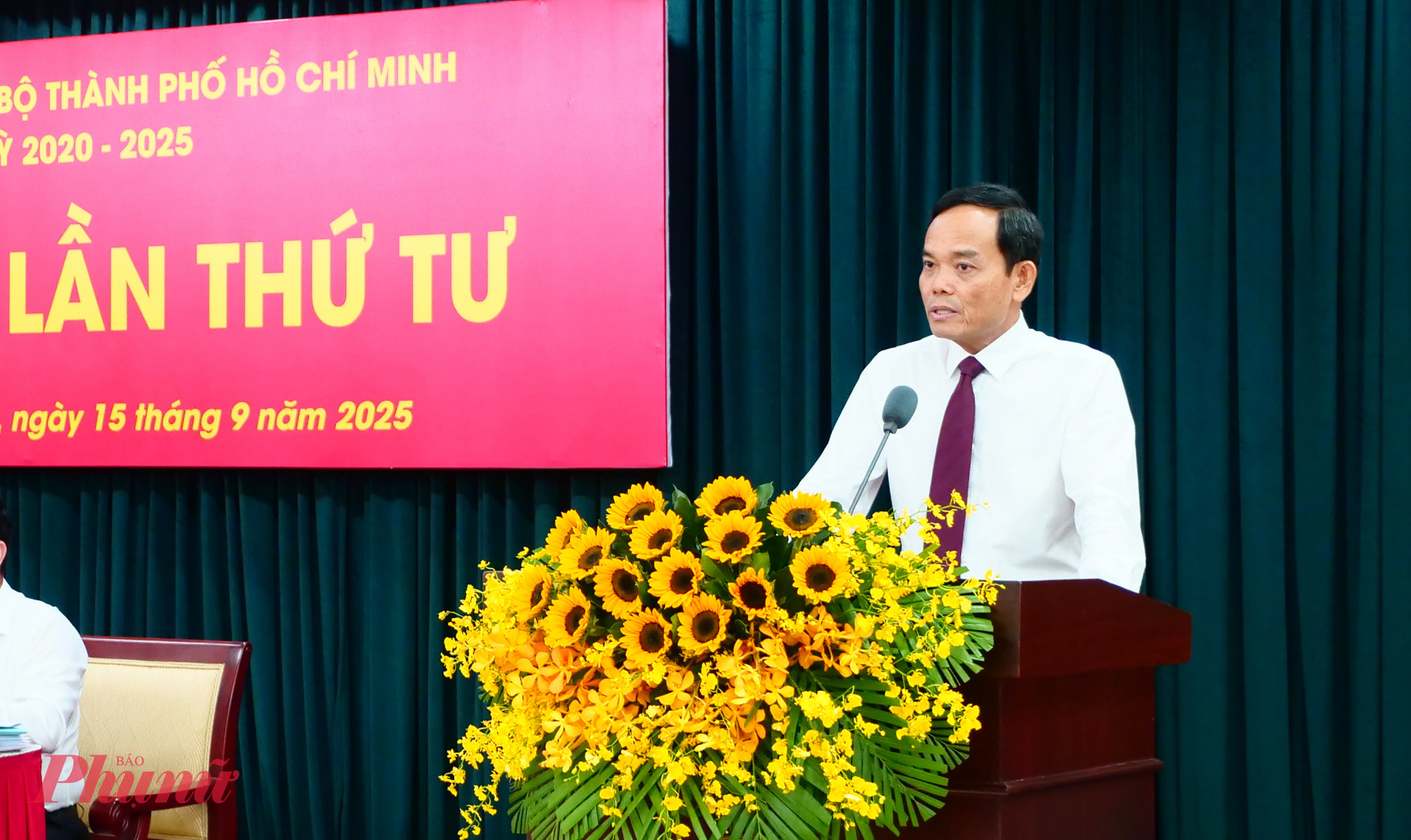 Bí thư Trần Lưu Quang: Tập trung hành động, phấn đấu tăng trưởng cao nhất Bí thư Thành ủy TPHCM Trần Lưu Quang - phát biểu tại hội nghị