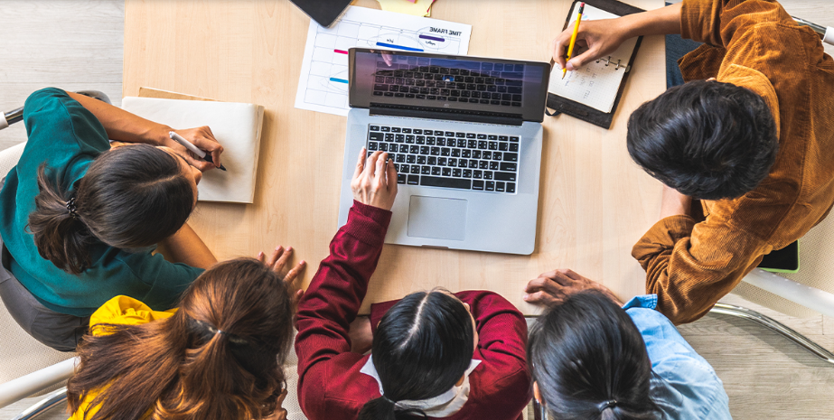 Hệ thống học trực tuyến LMS được triển khai tại Đại học Kinh tế TPHCM - Ảnh: UEH