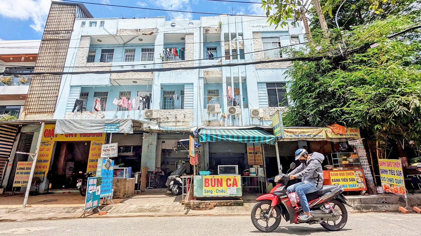 TPHCM: Xây dựng hệ sinh thái việc làm thu hút người lao động Nhiều khu trọ trên đường Trần Thanh Mại (phường Tân Tạo) thưa vắng khách thuê