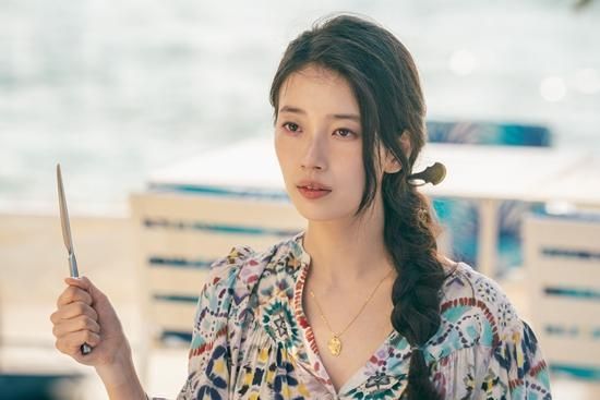 Suzy. Ảnhh: Netflix