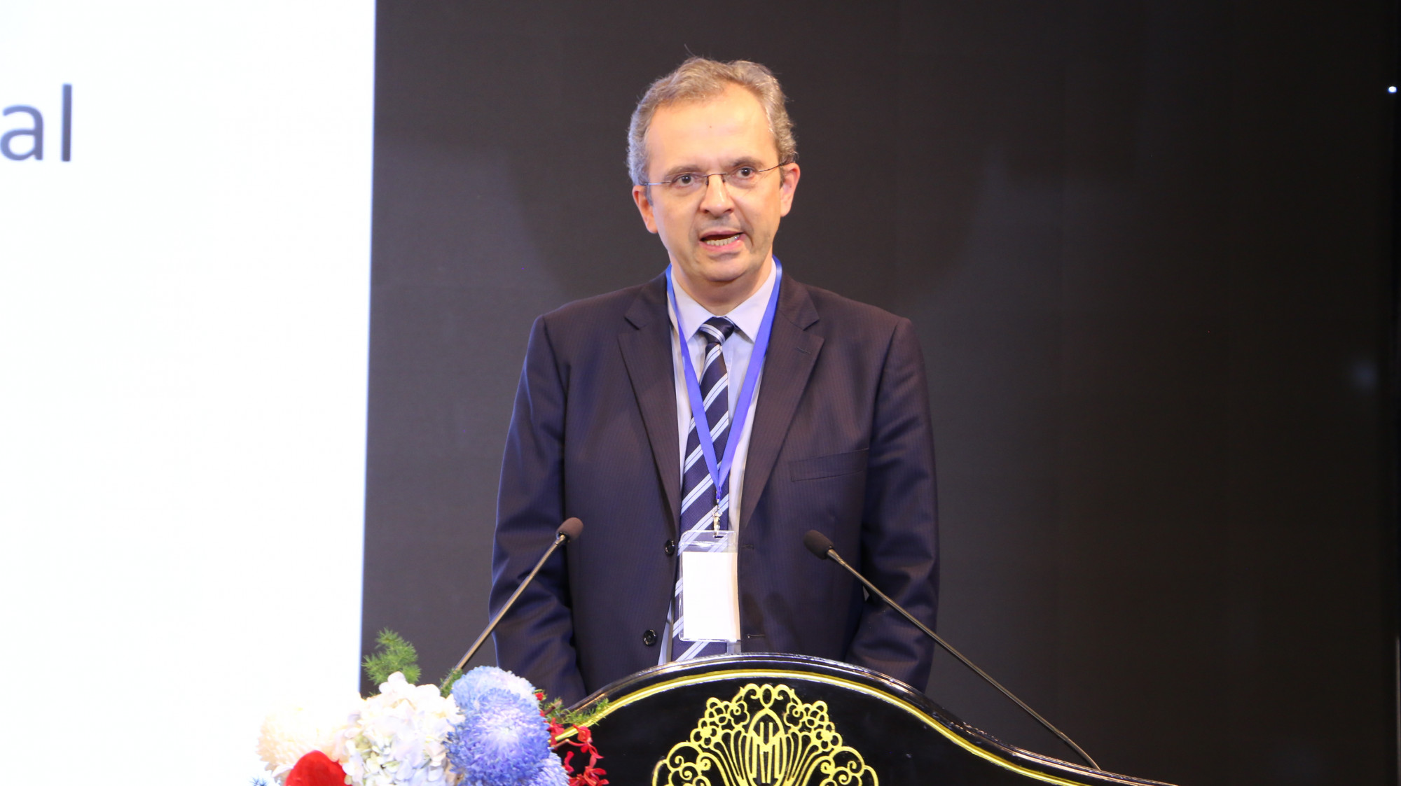 Ông Olivier Vigna chia sẻ tại 