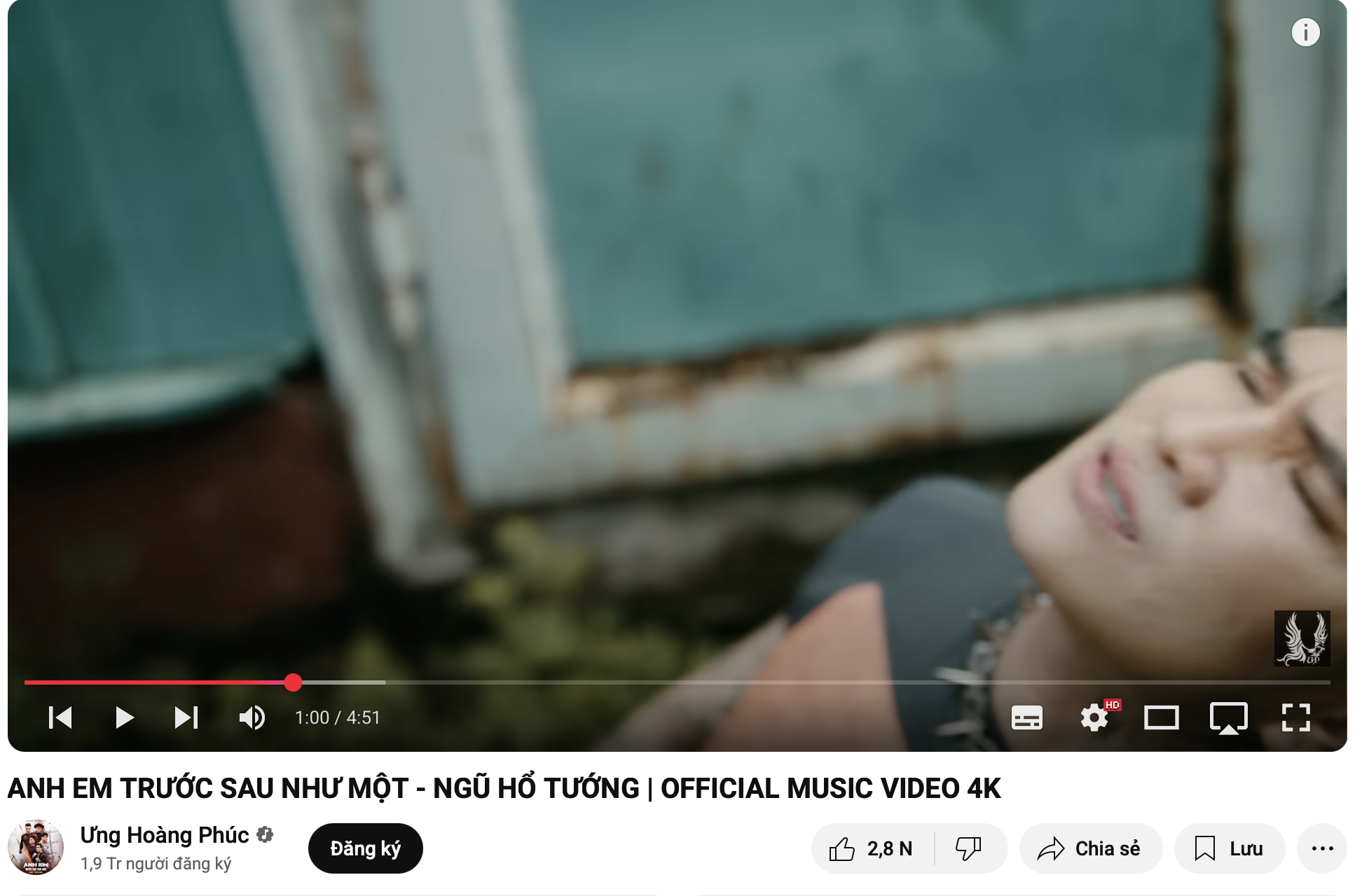 Hình ảnh phút 1:00 trong bản MV đăng tải trên kênh của ca sĩ Dương Ngọc Thái