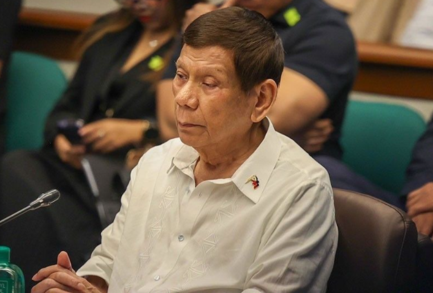 Các công tố viên của Tòa án Hình sự Quốc tế đã buộc tội cựu Tổng thống Philippines Rodrigo Duterte với ba tội danh chống lại loài người, cáo buộc ông có liên quan đến ít nhất 76 vụ giết người như một phần của cuộc chiến chống ma túy.