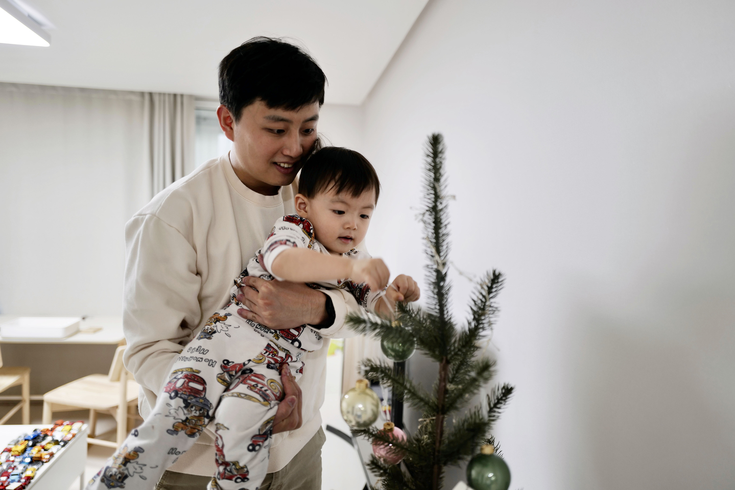 Park Ji-woong, 36 tuổi, nhân viên Lotte được nghỉ thai sản để chăm sóc con nhỏ. 