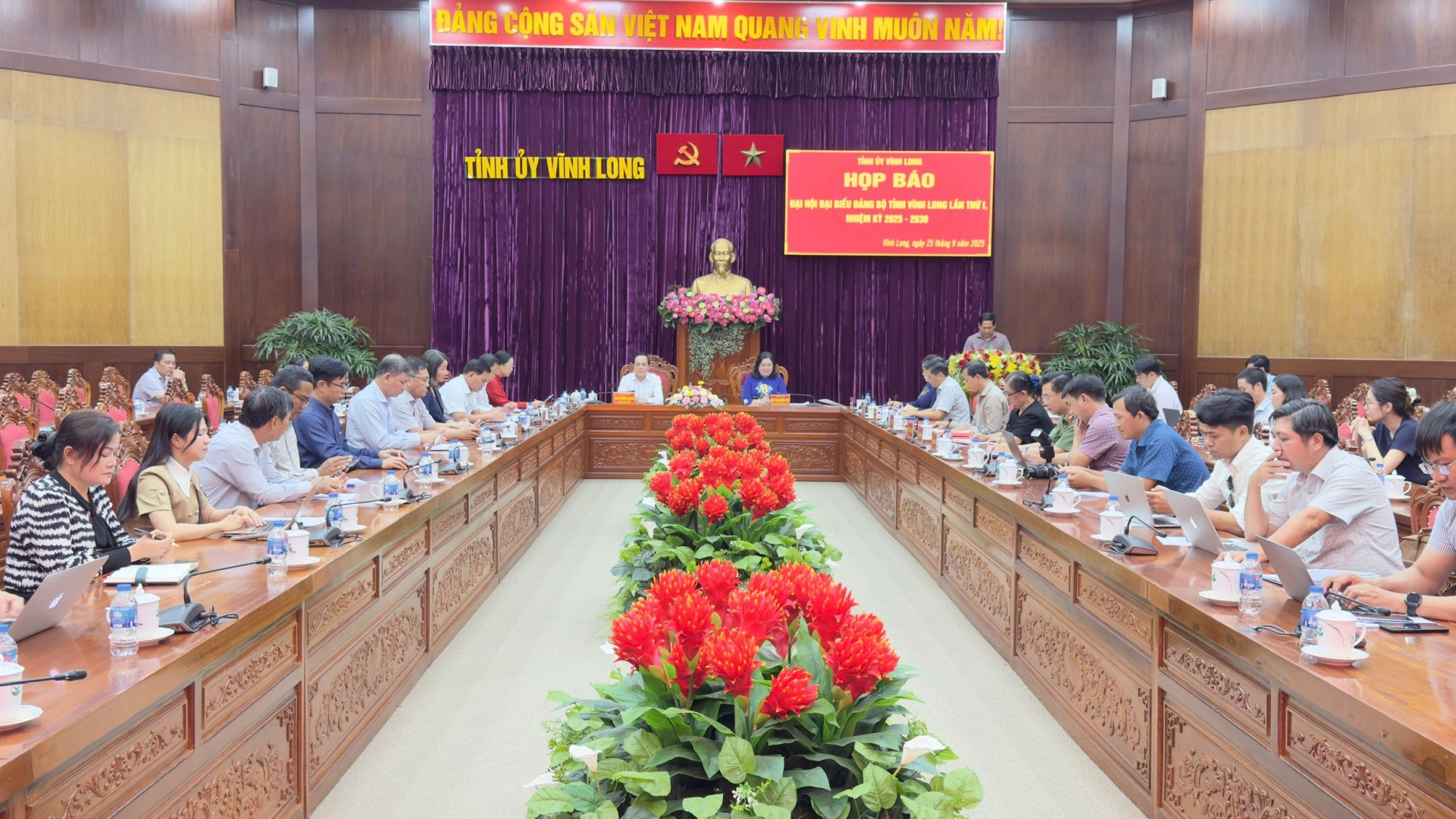 Quang cảnh hội nghị chiều 25/9. Ảnh: Huỳnh Trọng