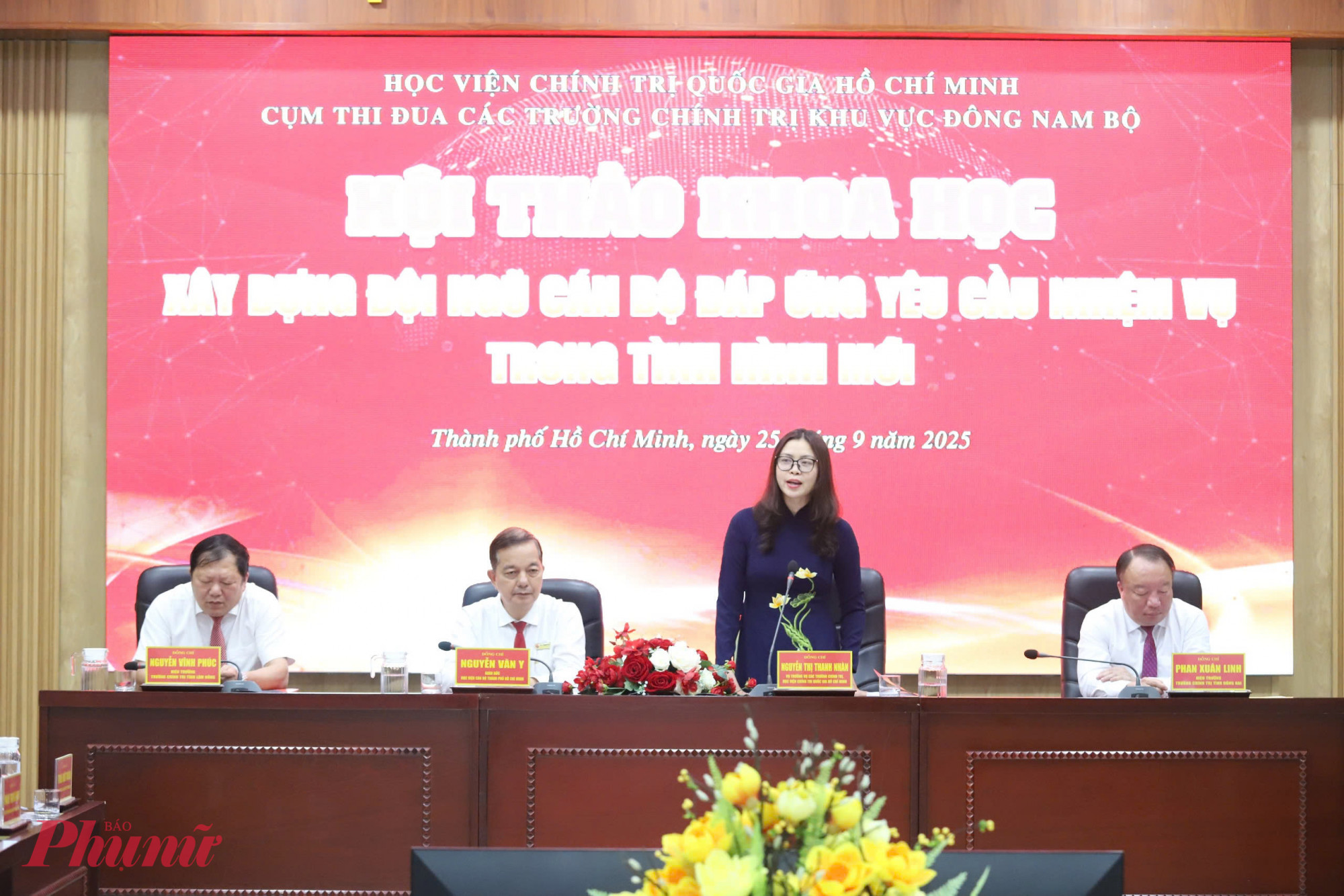 Hội thảo khoa học xây dựng đội ngũ cán bộ đáp ứng yêu cầu nhiệm vụ trong tình hình mới - Ảnh: Thanh Tâm