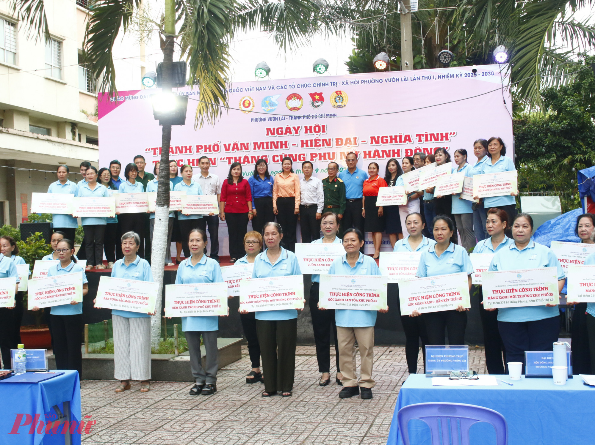 37 chi hội phụ nữ khu phố hưởng ứng phát động công trình “Thành phố muôn sắc hoa”