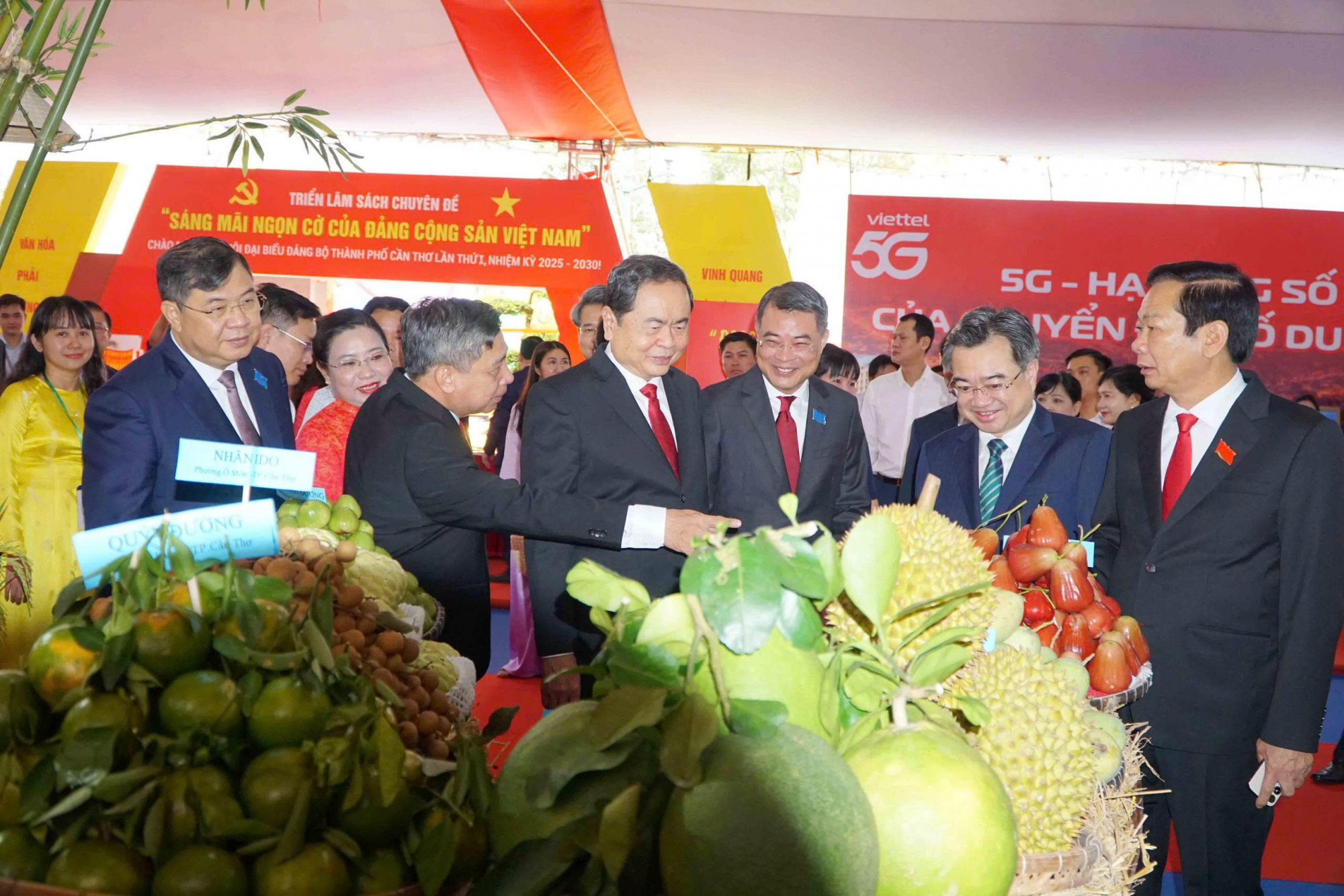 Chủ tịch Quốc hội Trần Thanh Mẫn đến dự và chỉ đạo đại hội.