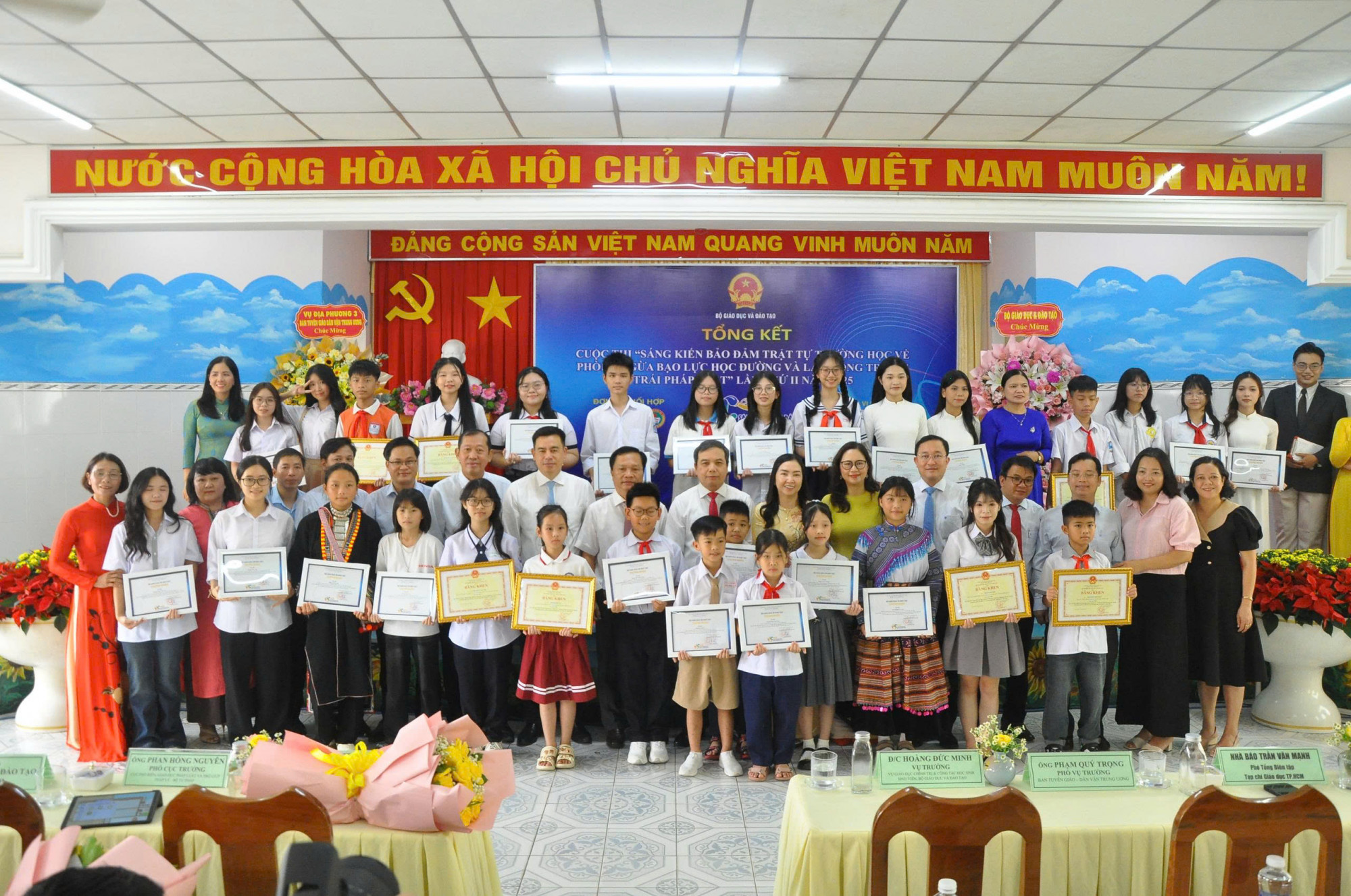 Trao giải cuộc thi  “Sáng kiến bảo đảm trật tự trường học về phòng ngừa bạo lực học đường và lao động trẻ em” năm 2025