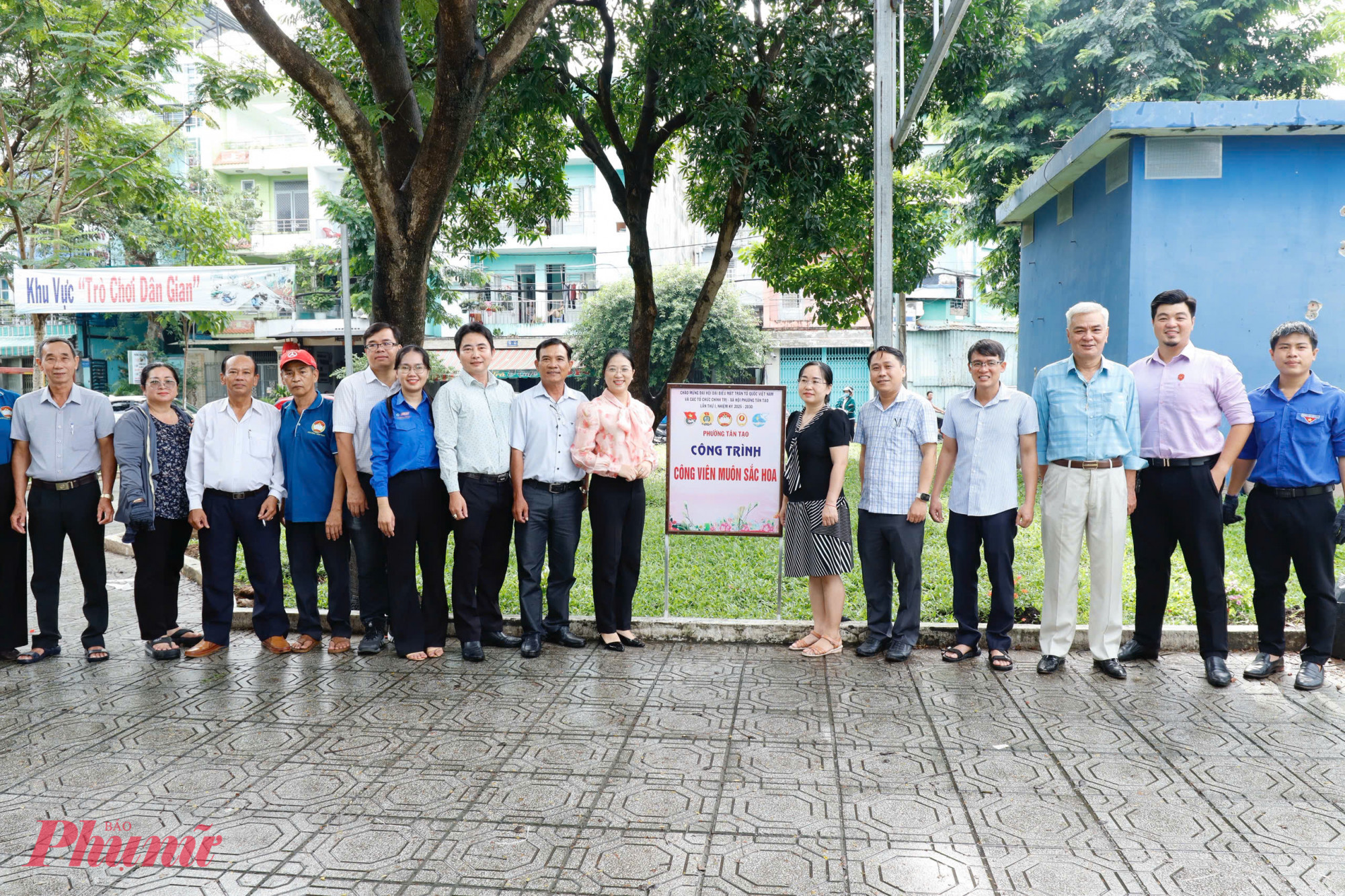 Ra mắt công trình “Công viên muôn sắc hoa” - Ảnh: Thảo Nguyên