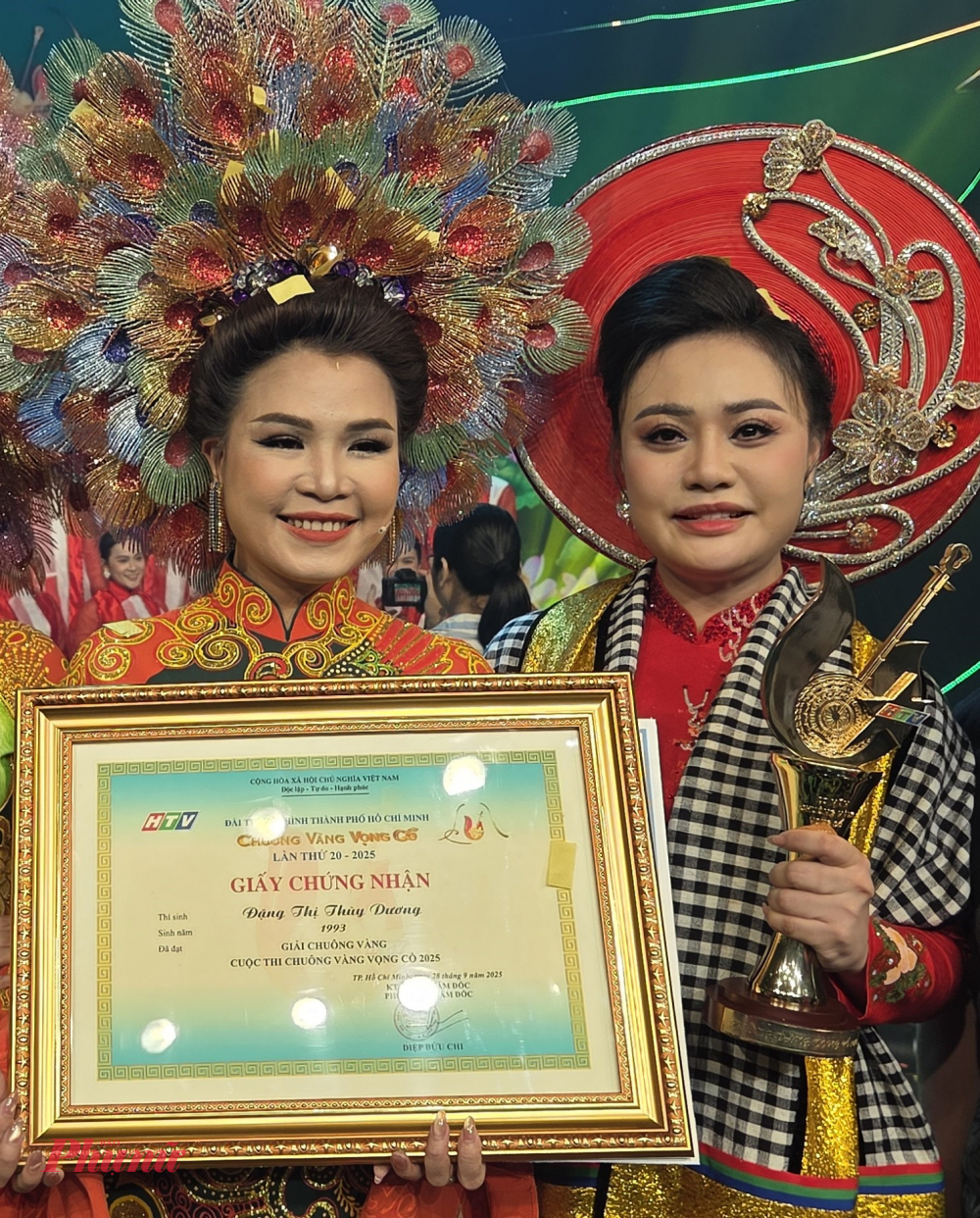 NSƯT Ngọc Đợi và 