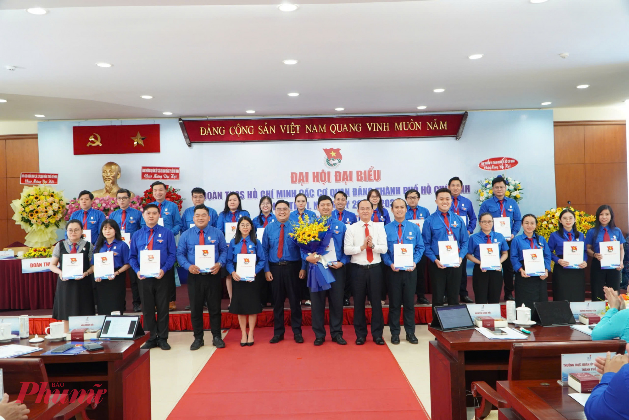 Ban Chấp hành Đoàn các cơ quan Đảng TPHCM khóa I, nhiệm kỳ 2025 – 2030 ra mắt Đại hội, với 22 thành viên. Ông Bùi Hữu Hồng Hải tiếp tục làm Bí thư Đoàn các cơ quan Đảng TPHCM.