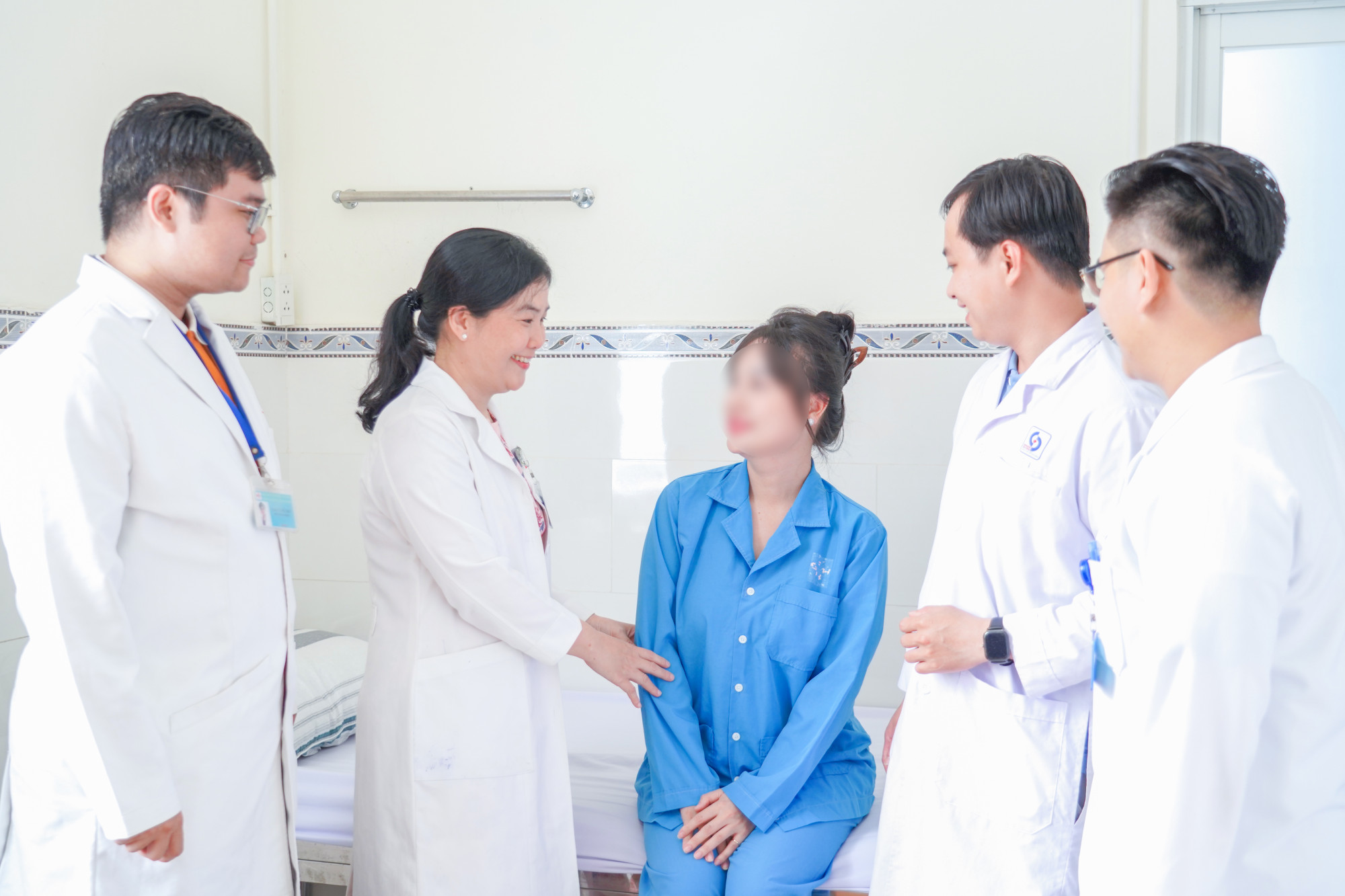 Bệnh nhân đã hồi phục sau ca phẫu thuật bóc tách u xơ tử cung tại Bệnh viện Đa khoa Sài Gòn (ảnh: BVCC)