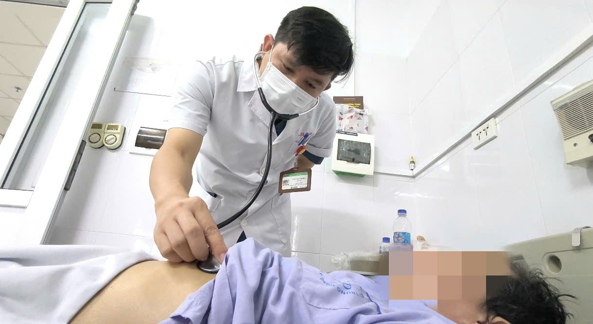 Nam bệnh nhân nguy kịch vì nhiễm nấm - ảnh: T.S.