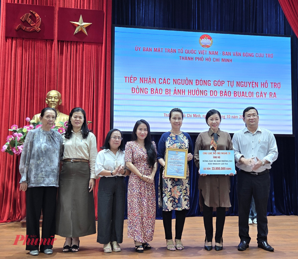 Câu lạc bộ 