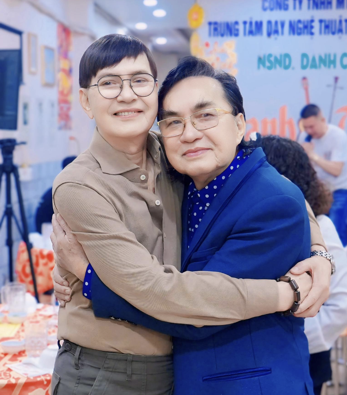 NSND Thanh Điền trong lần gặp gỡ NSND Thanh Tuấn vào giữa tháng 6