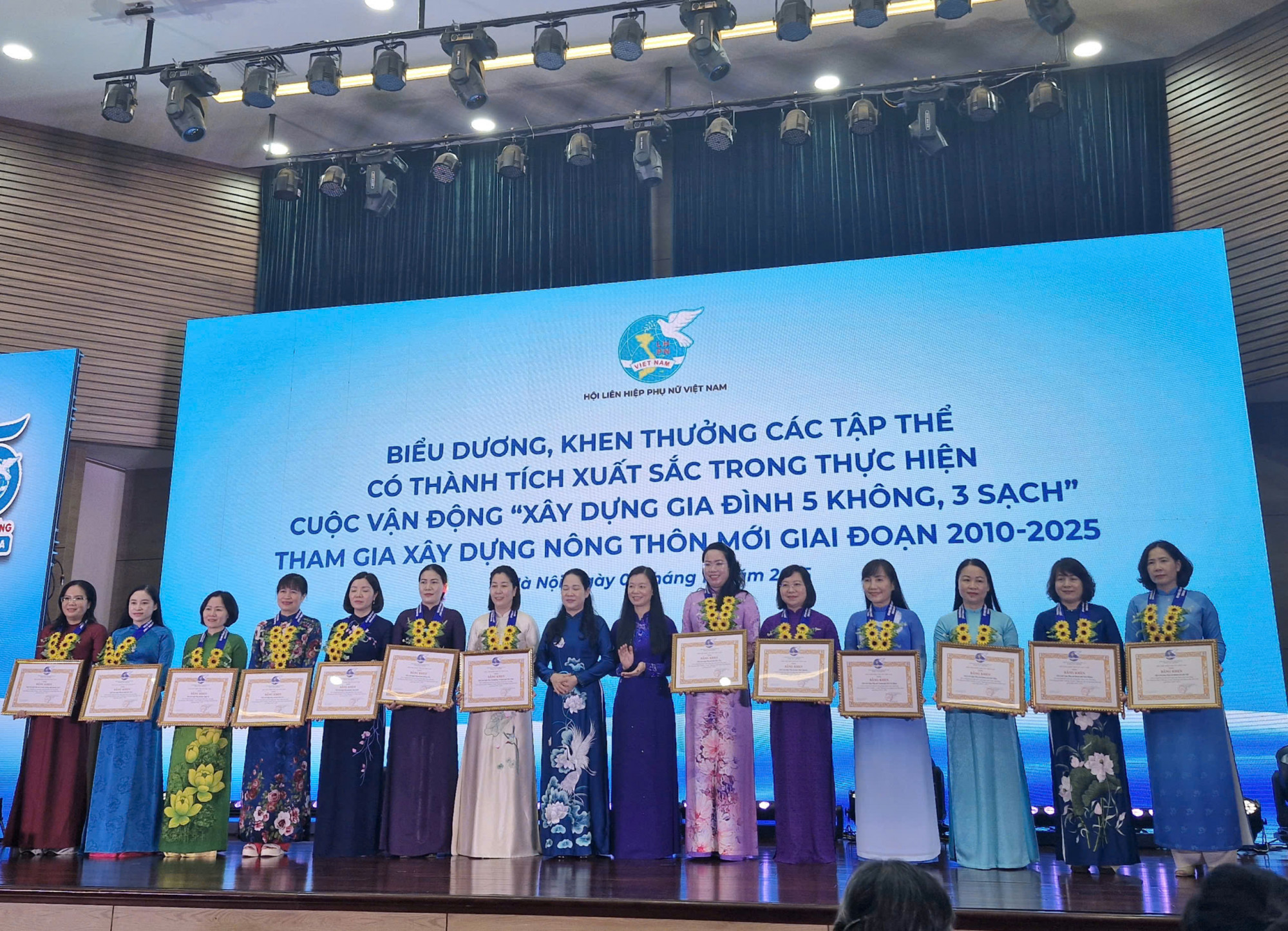 Tập thể 