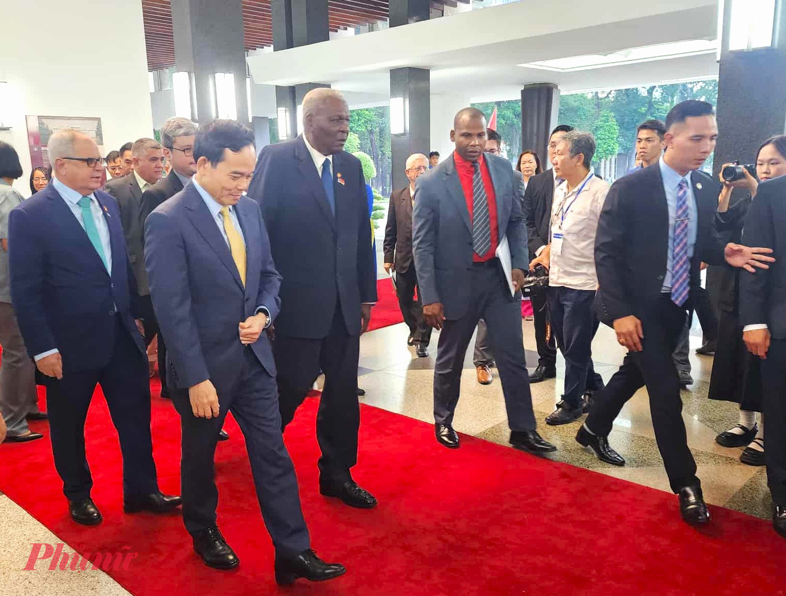 Bí thư Thành ủy TPHCM Trần Lưu Quang tiếp đón Chủ tịch Quốc hội Cuba Esteban Lazo Hernandez