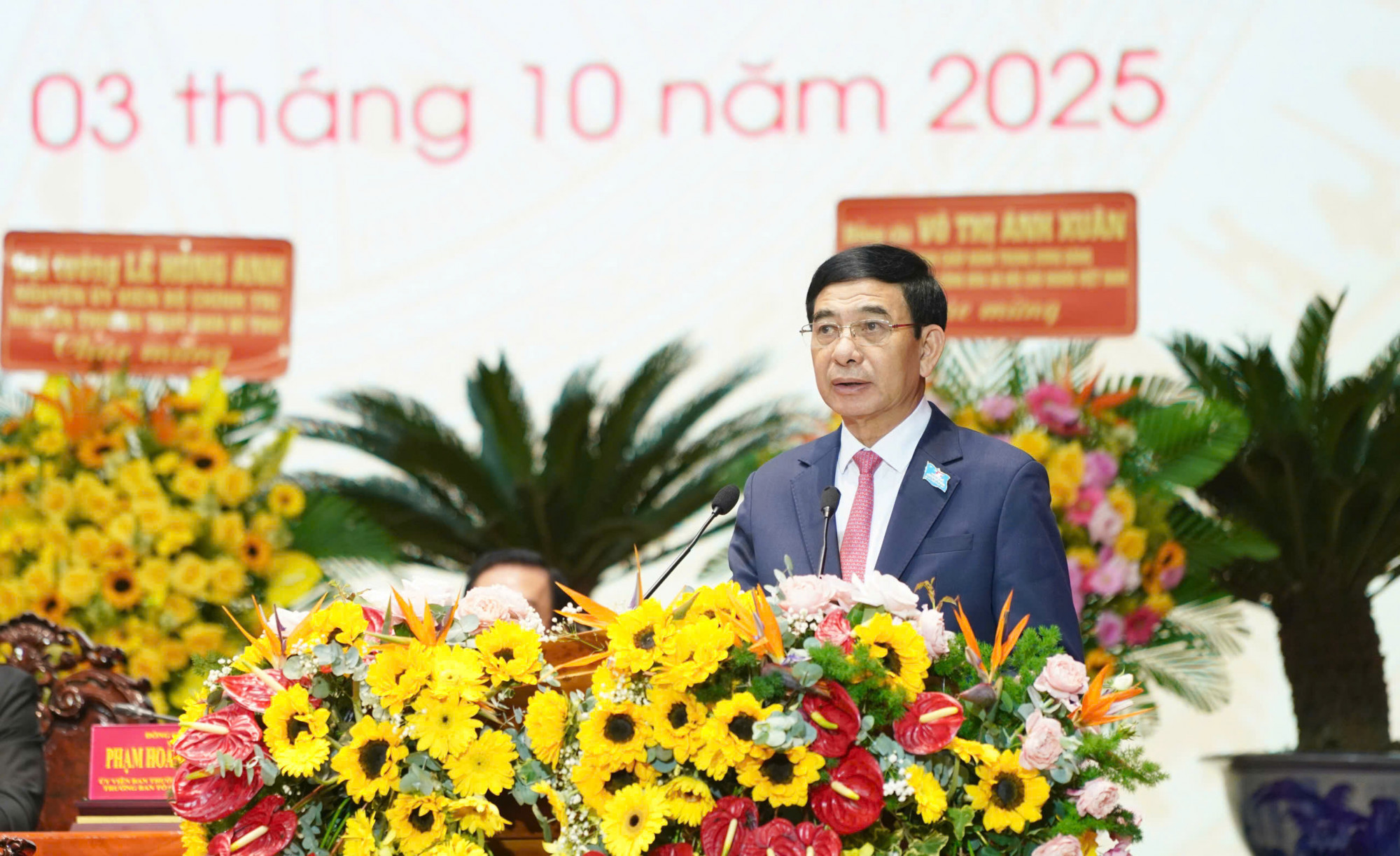 Đại tướng Phan Văn Giang phát biểu chỉ đạo tại đại hội Đảng bộ tỉnh An Giang - Ảnh BTC